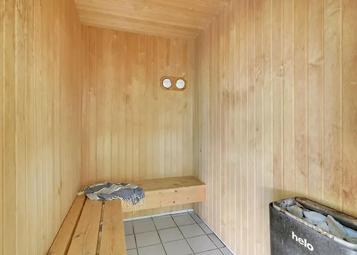 Henrike - 3-3km From The Sea By Interhome